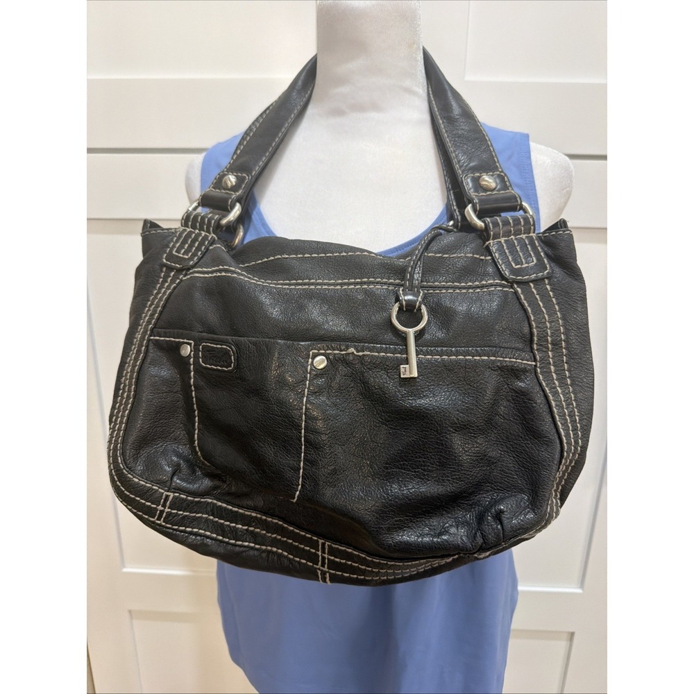 Vintage FOSSIL Black Genuine Leather Large Shoulder Bag Purse Zipper Key